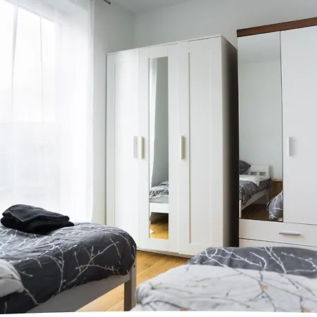 150 Qm Maisonnette R Mit 4 Schlafzimmern Und Galerie Apartment Wallertheim