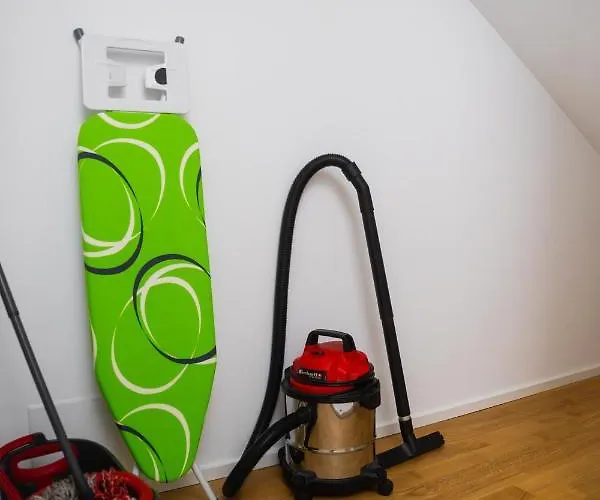 Apartamento 150 Qm Maisonnette R Mit 4 Schlafzimmern Und Galerie Wallertheim