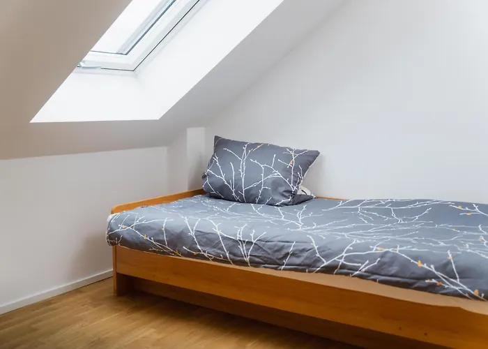 Apartamento 150 Qm Maisonnette R Mit 4 Schlafzimmern Und Galerie *